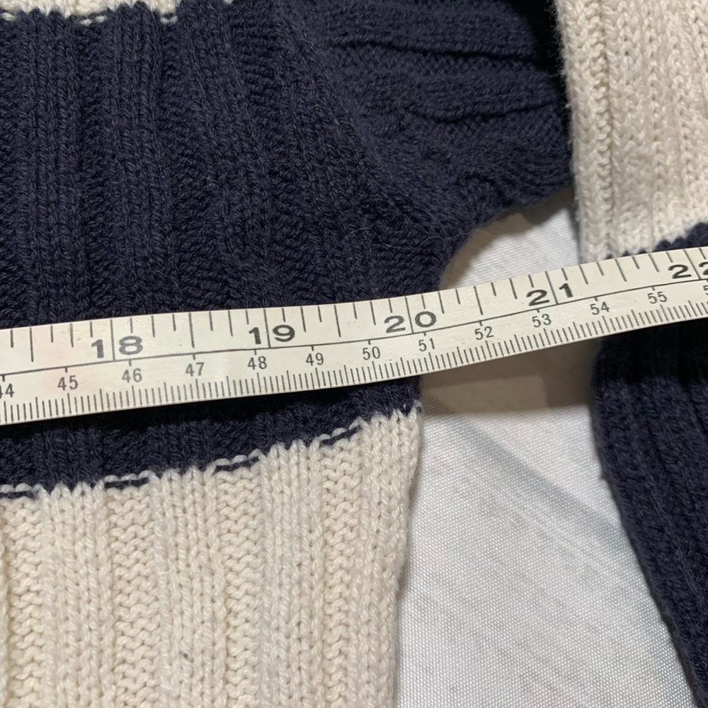American Eagle Navy blue/cream crop sweater. Size S. - Picture 6 of 7